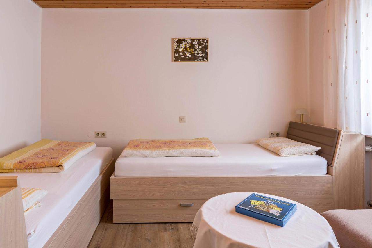 אוהנינגן Ferienwohnung Gebhart מראה חיצוני תמונה